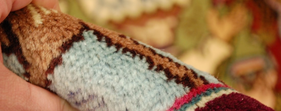 PERSIAN KESHAN RUG 2'3" x 3'2" - 6