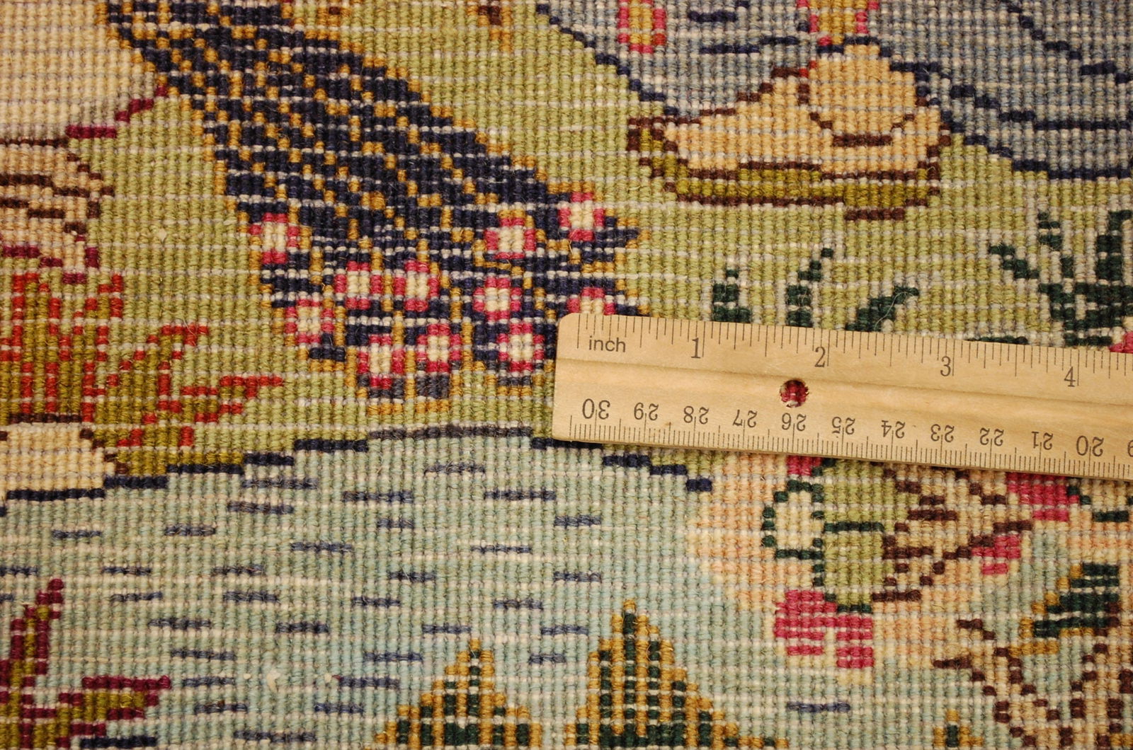 PERSIAN KESHAN RUG 2'3" x 3'2" - 7