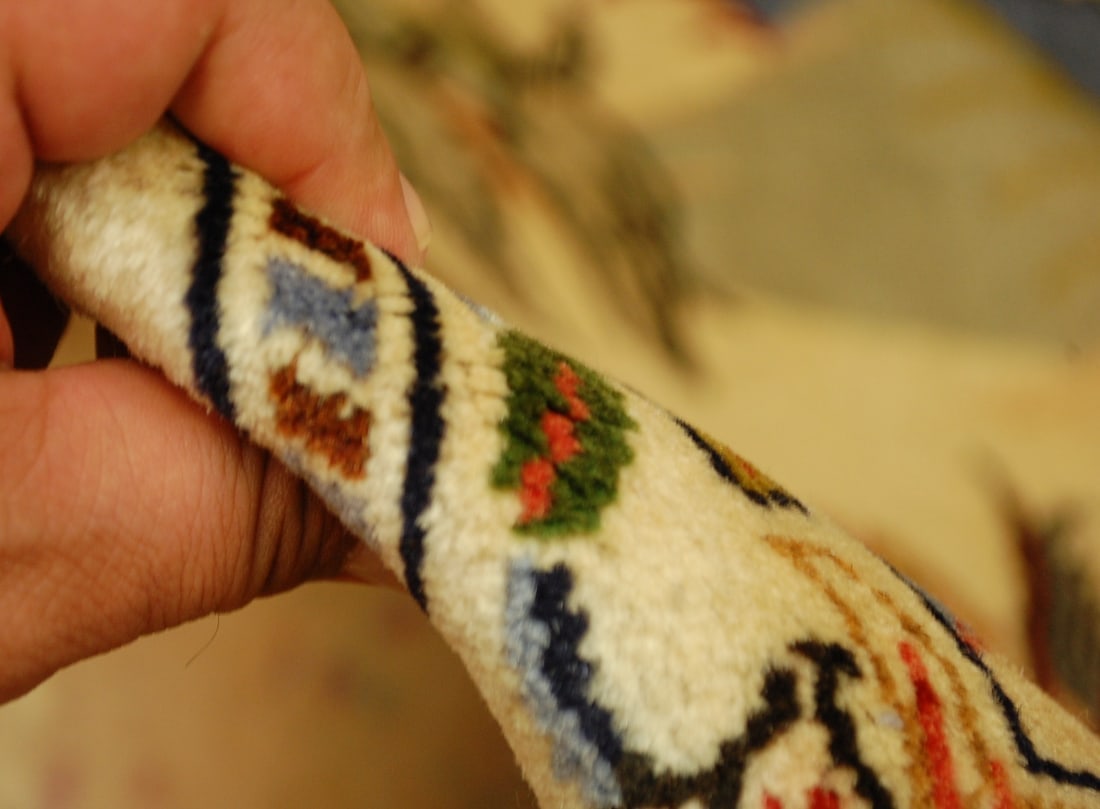 SARUK RUG 2'2" X 3'1" - 8