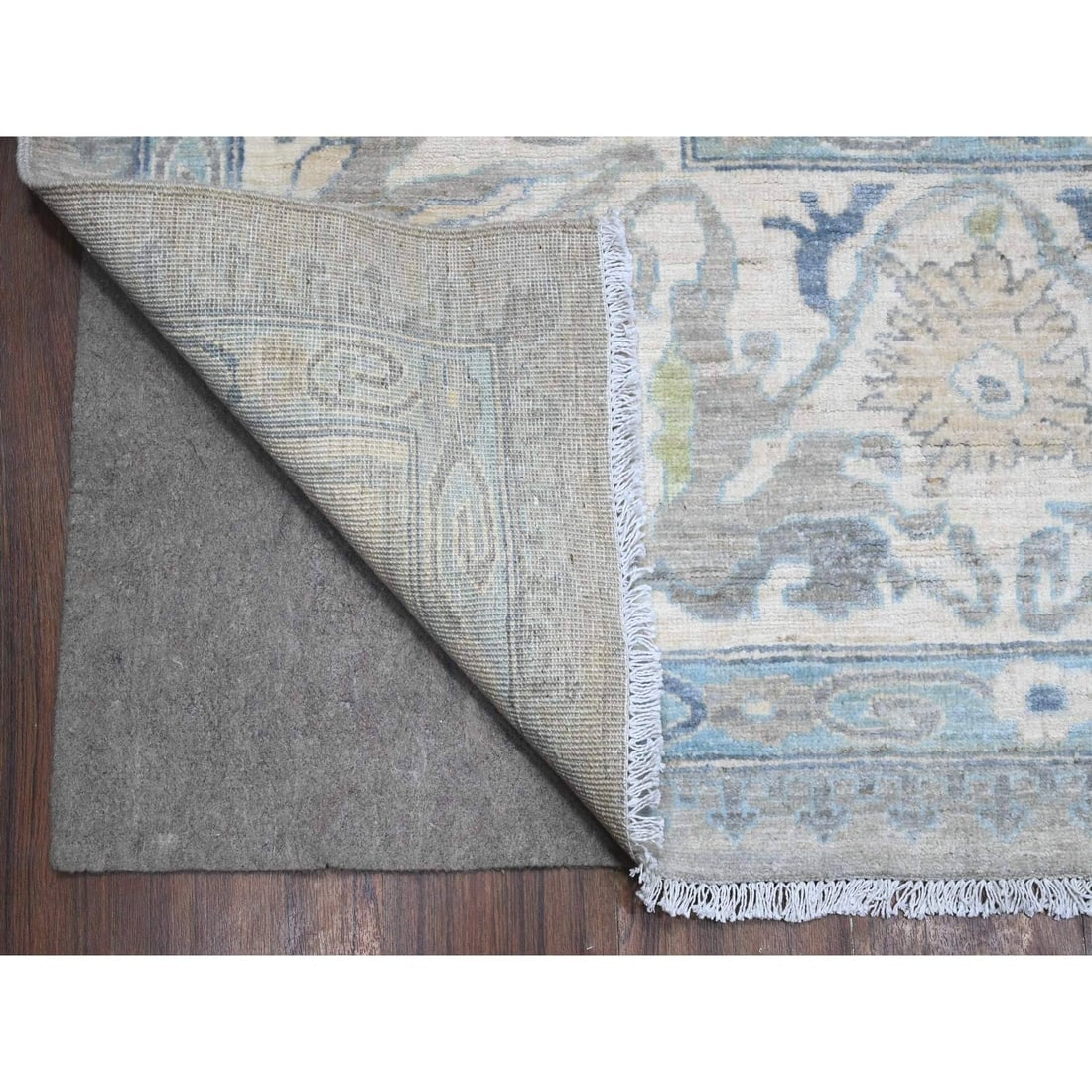Spanish Gray Organic Wool All Over Mahal Design Oriental Rug - 4