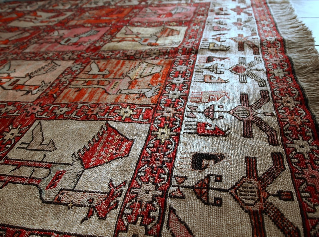 Handmade vintage Persian Sumak silk kilim 4.1' x 6' (125cm x 183cm) 1960s - 12