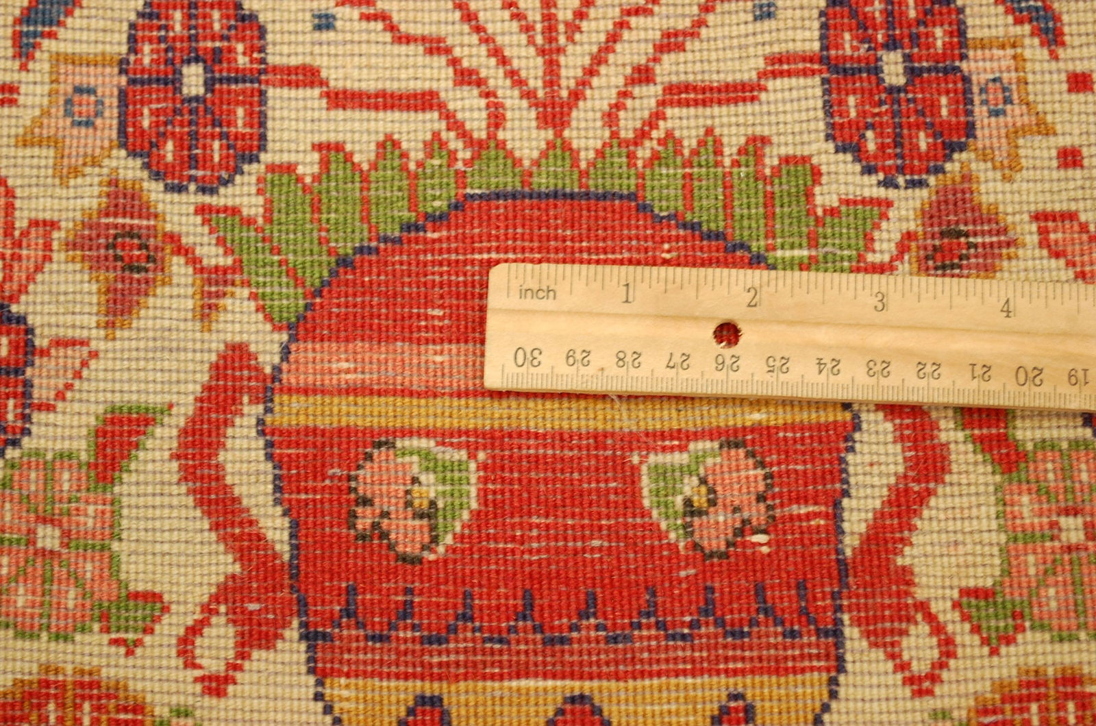 PERSIAN Sarouk Rug 2' 3" X 3' 1" - 9