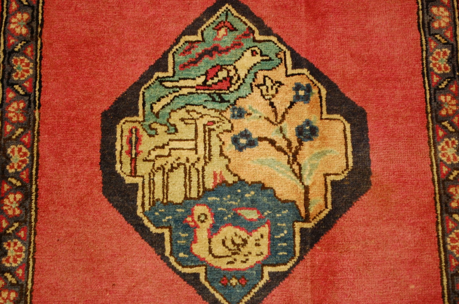 PERSIAN TABRIEZ RUG 2' 4" x 3' 3" - 4