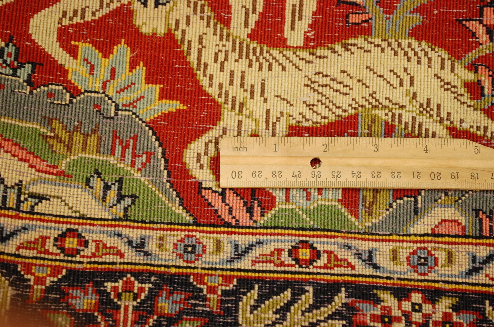 PERSIAN -KESHAN RUG 2'1" x 3'2" - 8