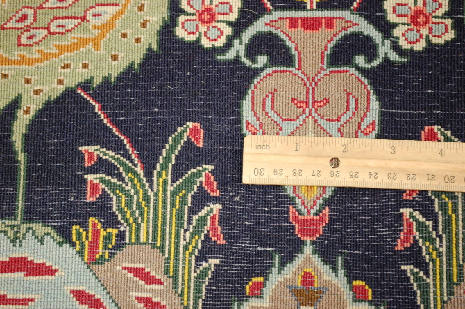 PERSIAN -KESHAN RUG 1'9" x 3'. - 6