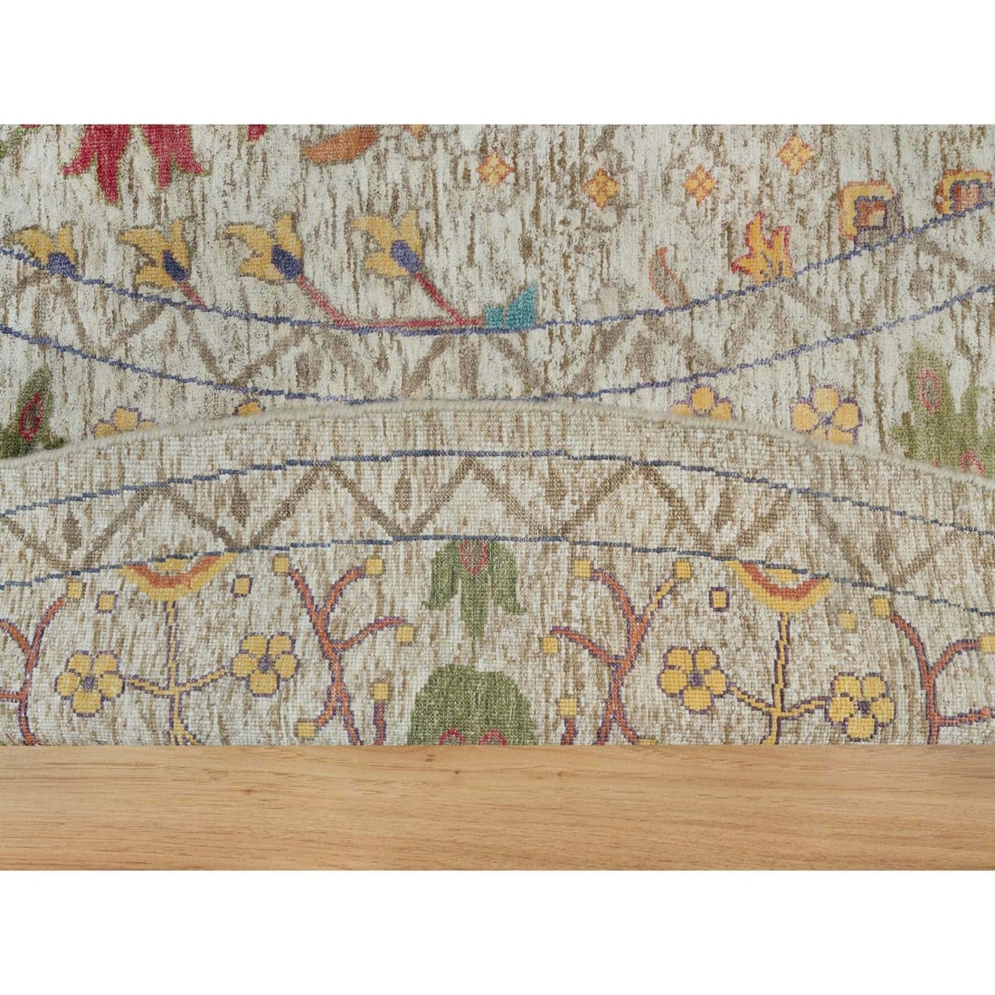 Linen Beige Wool and Silk Directional Hand Knotted Oriental Round Rug - 4