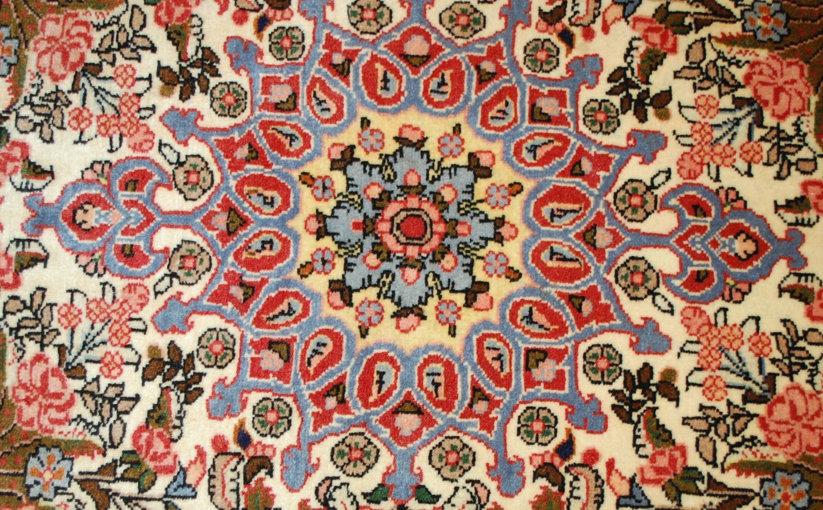 Persian BEJAR RUG 2'7" x 3'3" - 11