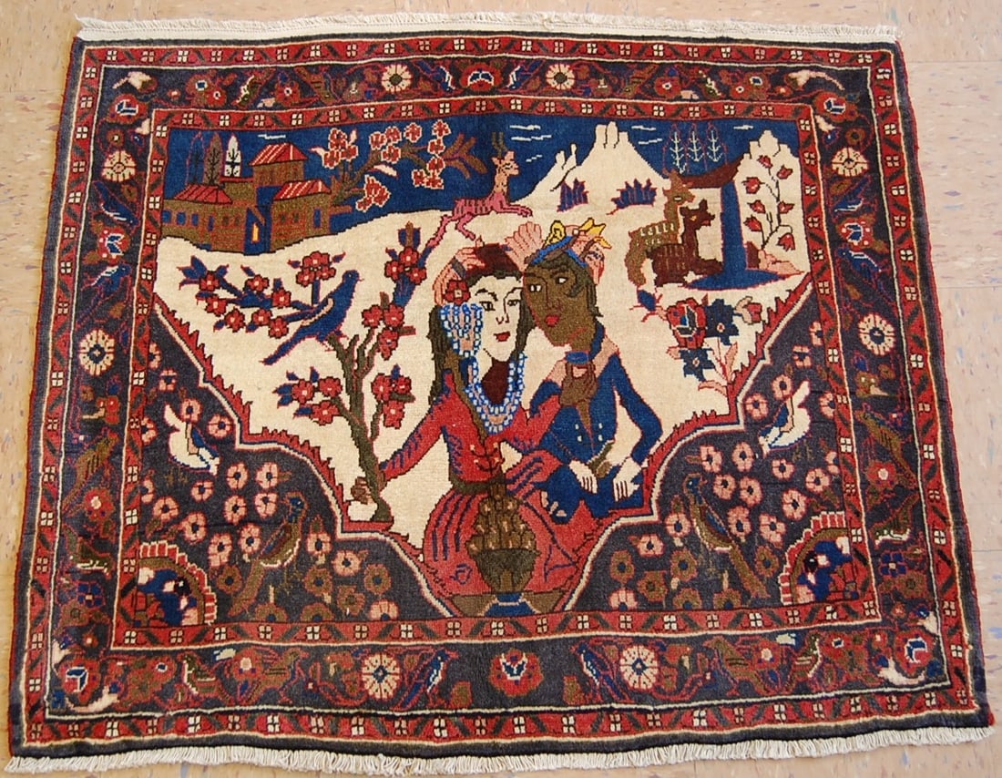 PERSIAN BIJAR RUG 2' 11" x 3' 5": Title: PERSIAN BIJAR RUG 2' 11" x 3' 5" Description:OLD,ANTIQUE HIGHLY DETAILED FINE VILLAGE WOVEN KORK WOOL_HIGH KPSI WOVEN AUTHENTIC HAND KNOTTED PERSIAN BEJAR RUG.........Highly detailed PICTURAL d