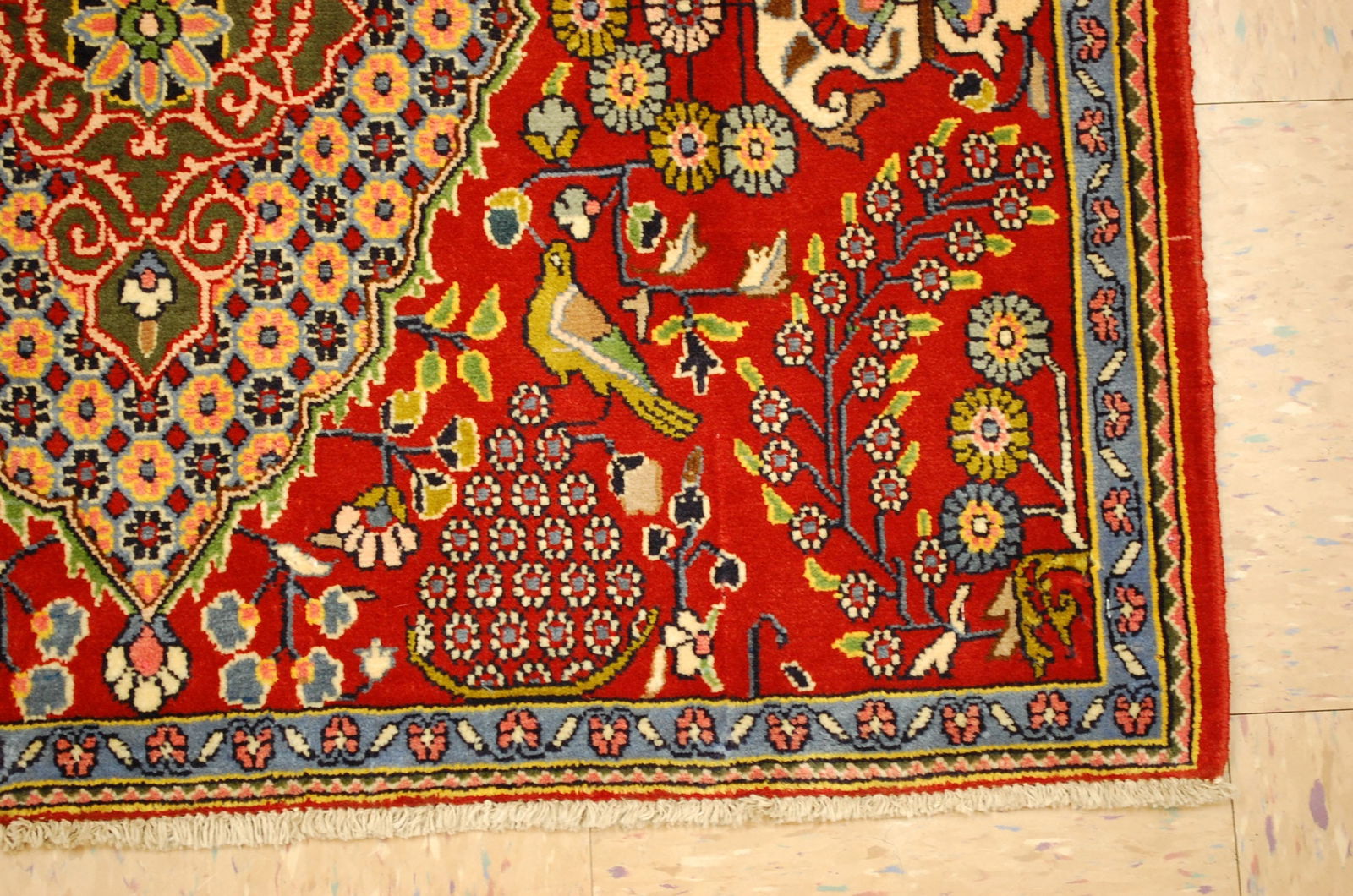 Persian QUME RUG 2'7" x 3'5" - 2