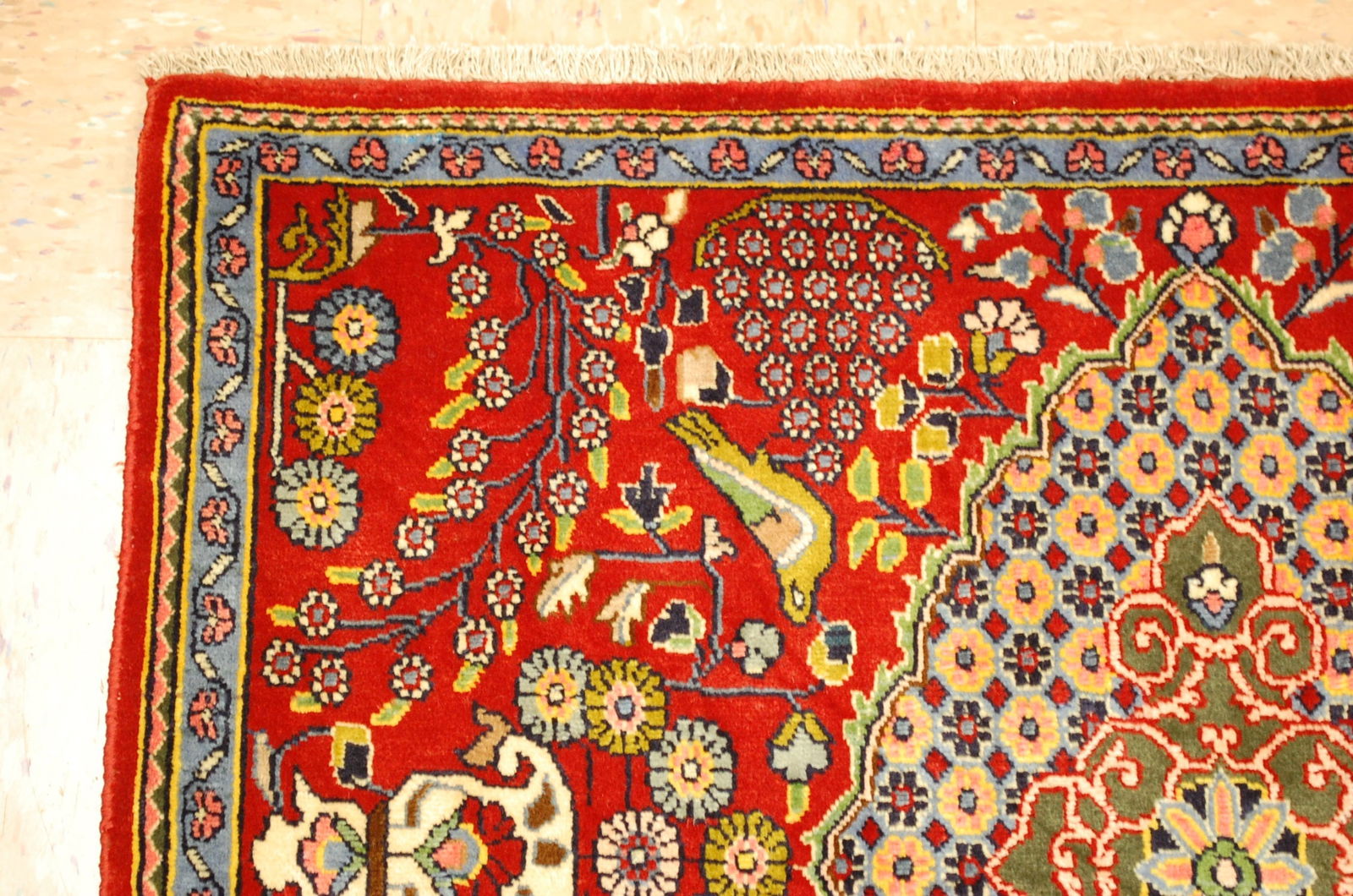 Persian QUME RUG 2'7" x 3'5" - 4