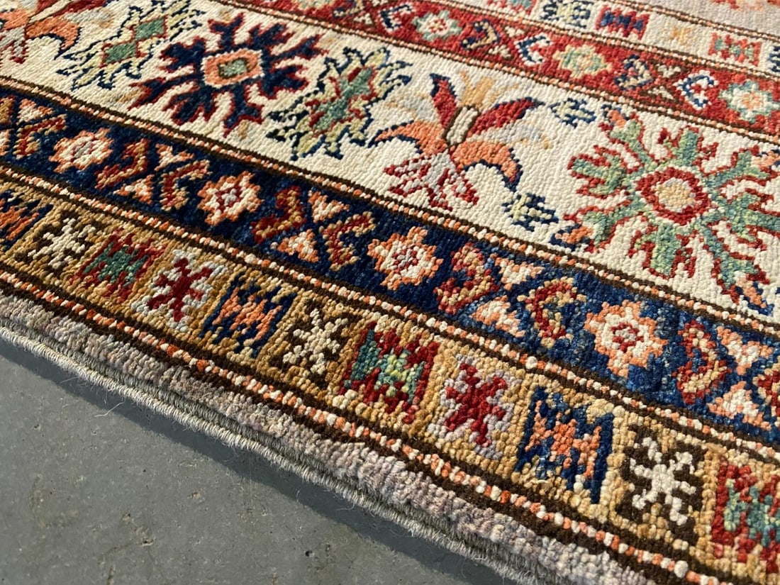 EXQUISITE FINE SUPER KAZAK RUG 5'.1"x6'.7" - 7