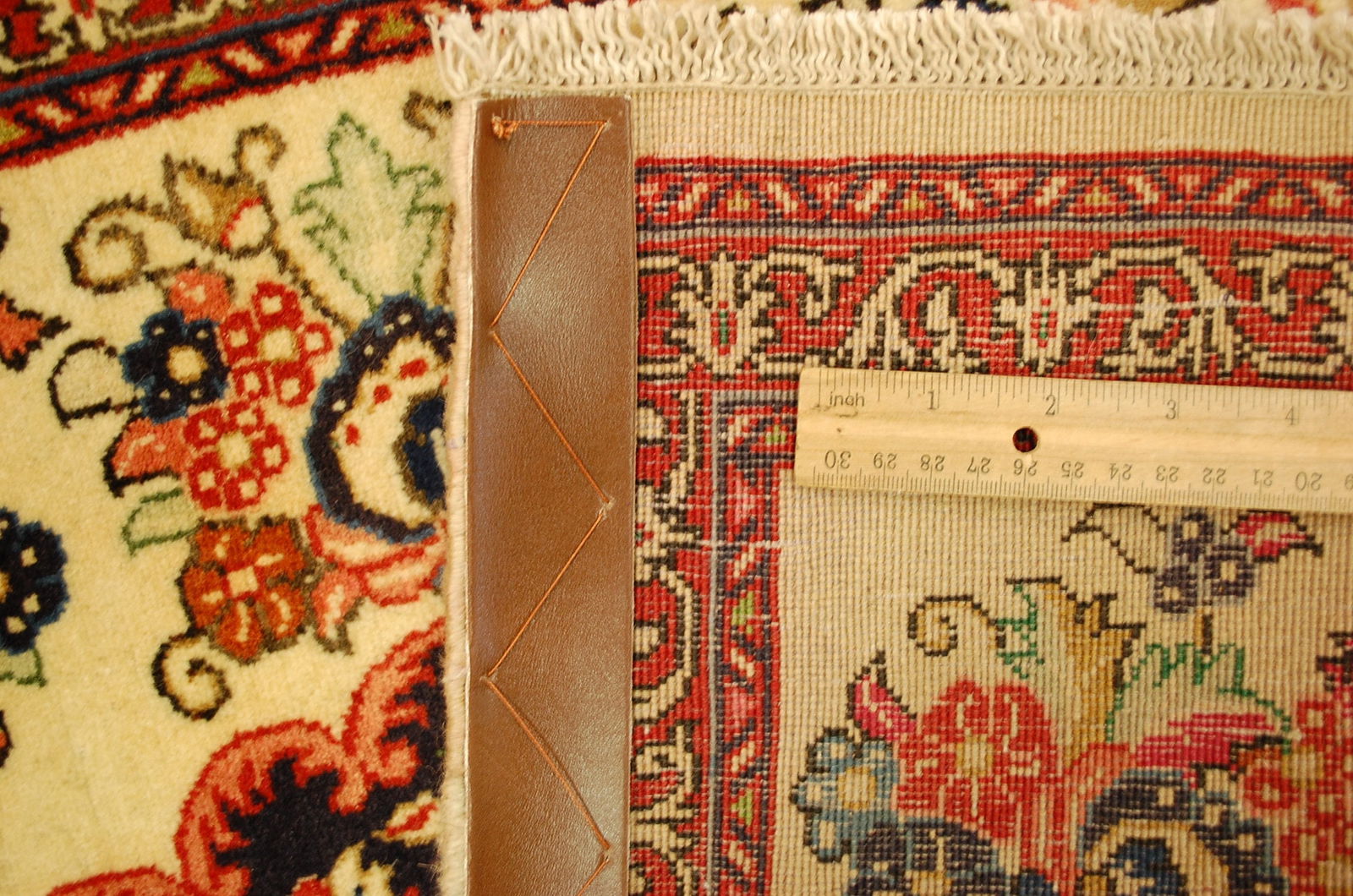PERSAN SAROUK RUG 2' 3" x 3' 3" - 9