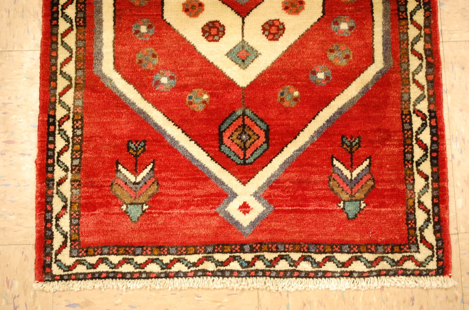 PERSIAN LILIHAAN MALAYEER RUG 2'1" x 3'5" - 2