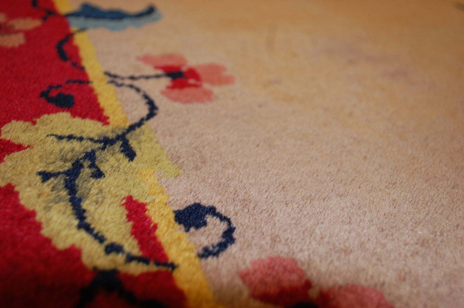 CHINESE WALTER NICHOLS RUG 2'x4' - 12