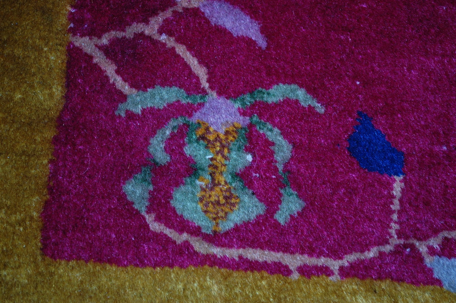 c1920s ANTIQUE ART DECO WALTER NICHOLS CHINESE RUG 4'1" x 6'8" - 17