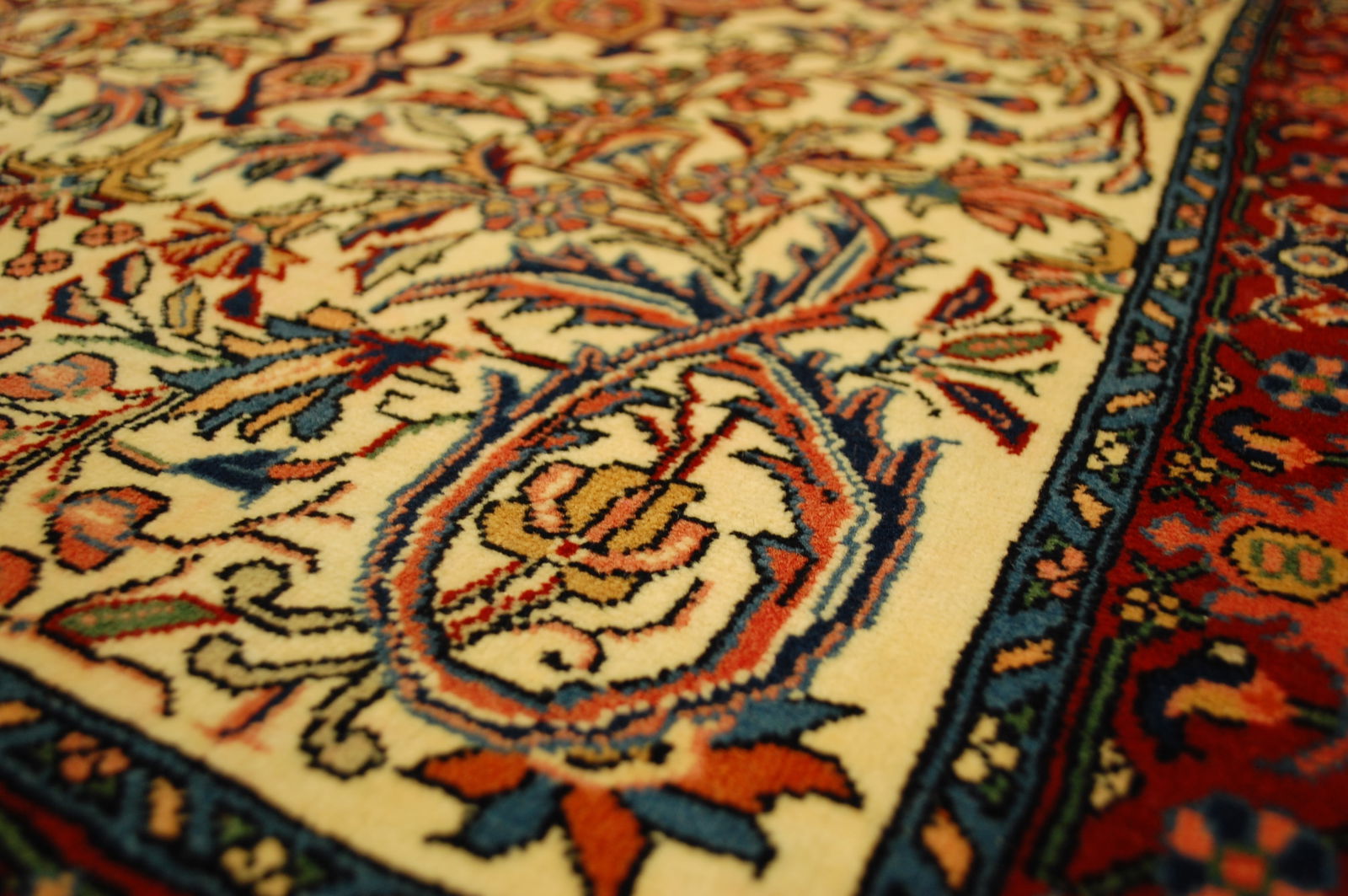 Persian Bijar Rug 2'5" X 3'9" - 8