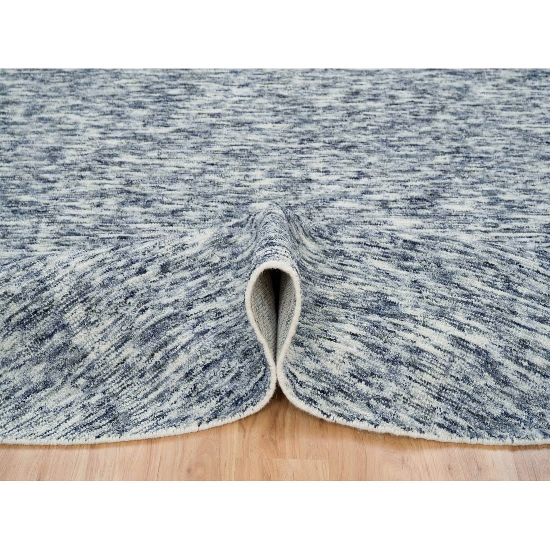 Blue and Ivory, Pure Wool, Hand Loomed Modern Striae Design Round Rug - 5