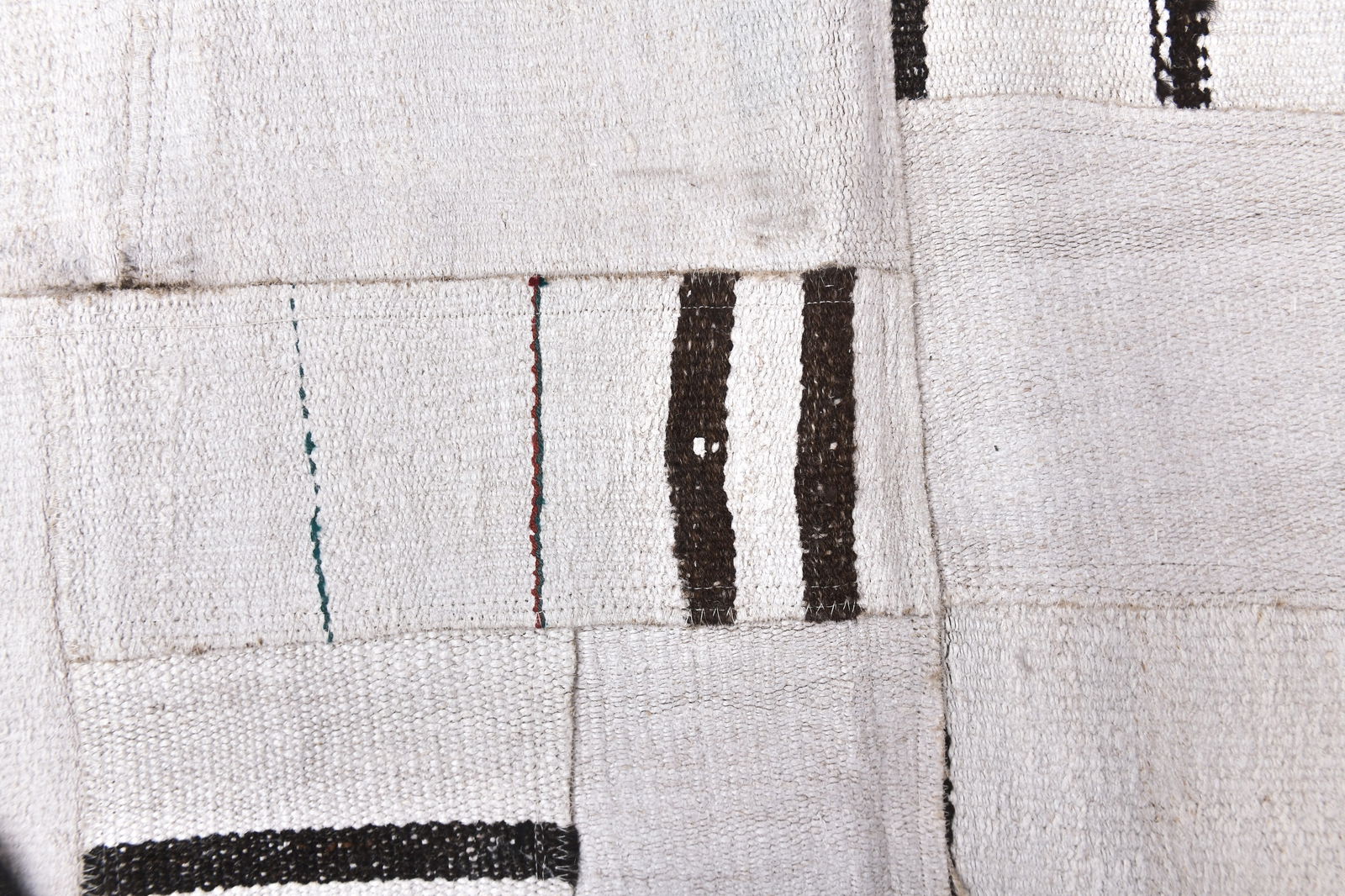 4'9'' x 6'11'' Turkish Hemp Patchwork Rug - 240051 - 5