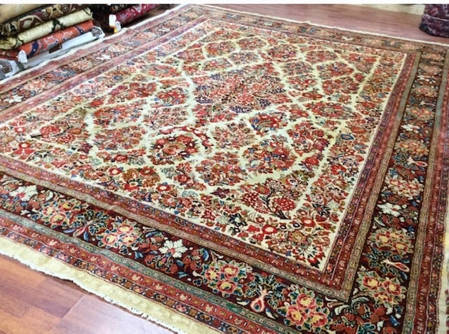 Antiuqe Persian Sarouk rug-4121 (1 of 10)