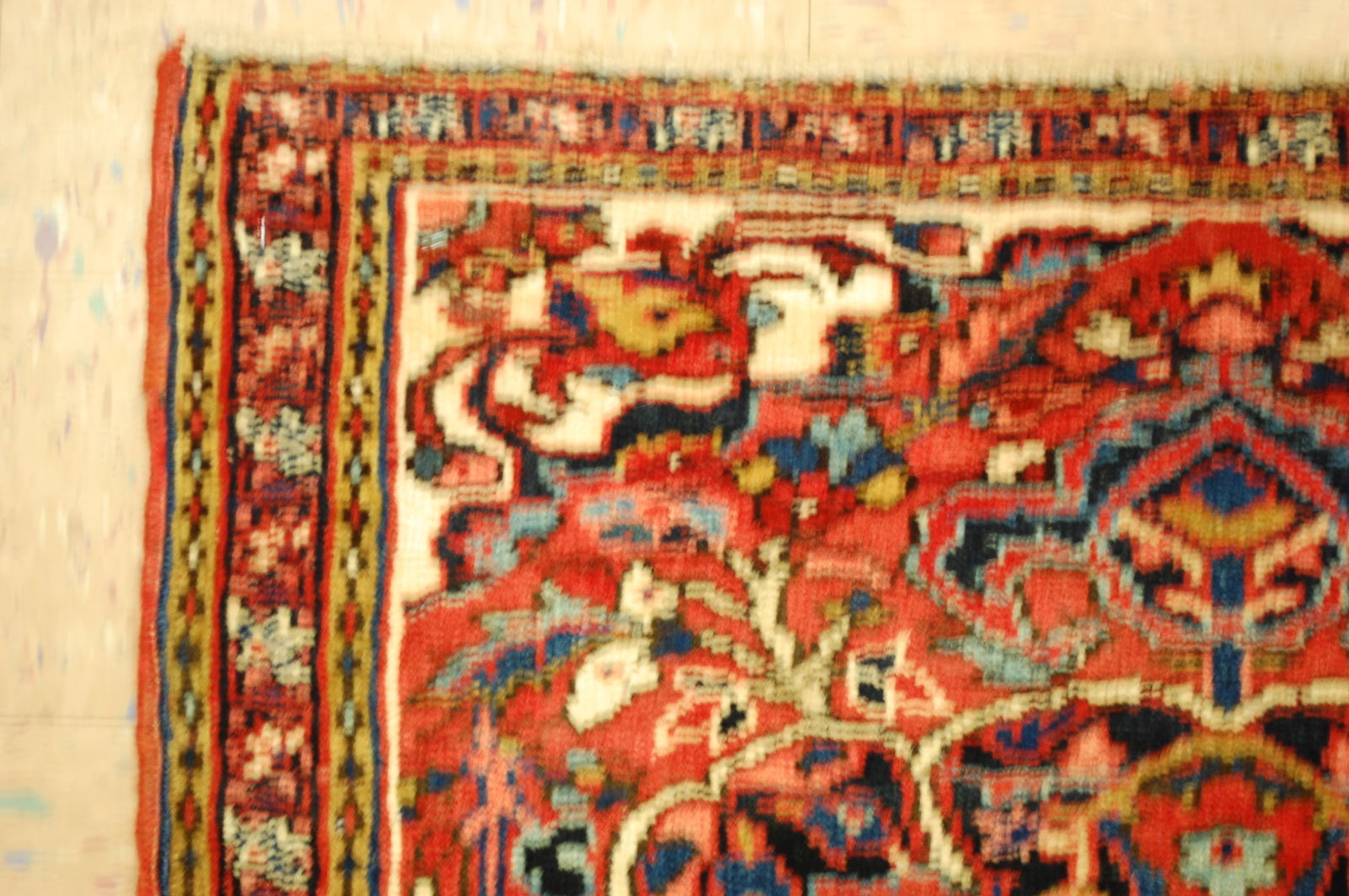 PERSIAN HERIZ RUG 2'8" x 2'11" - 4