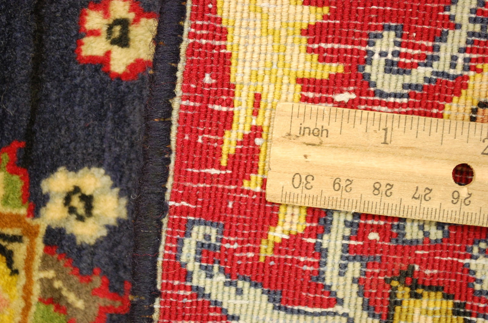 PERSIAN KESHAN RUG 2'5" x 3'1" - 10