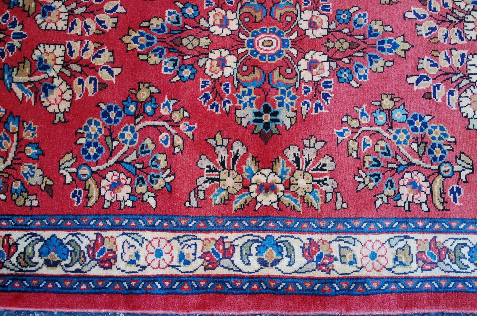 PERSIAN SARUK RUG 2' 7" X 4' 6" - 9