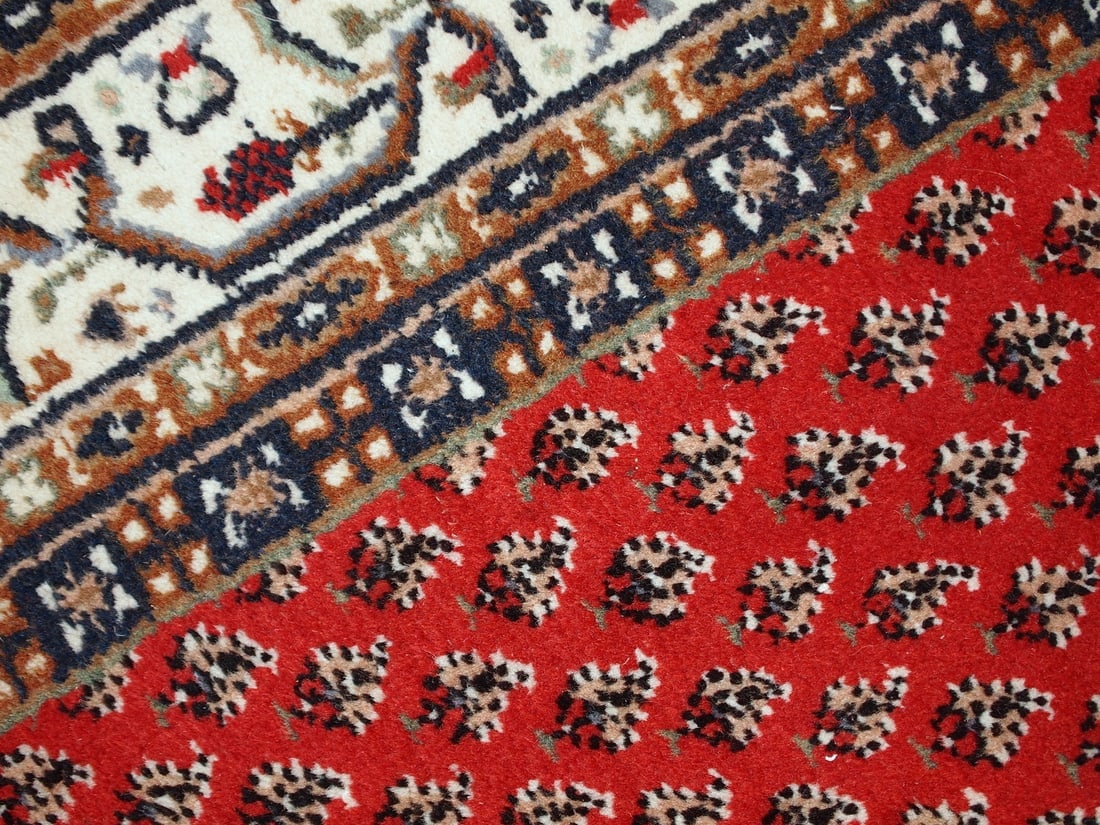 Handmade vintage Indo-Seraband rug 6.5' x 9.8' (198cm x 298cm) 1980s - 7