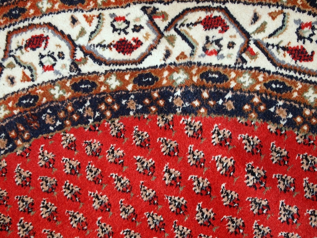 Handmade vintage Indo-Seraband rug 6.5' x 9.8' (198cm x 298cm) 1980s - 8