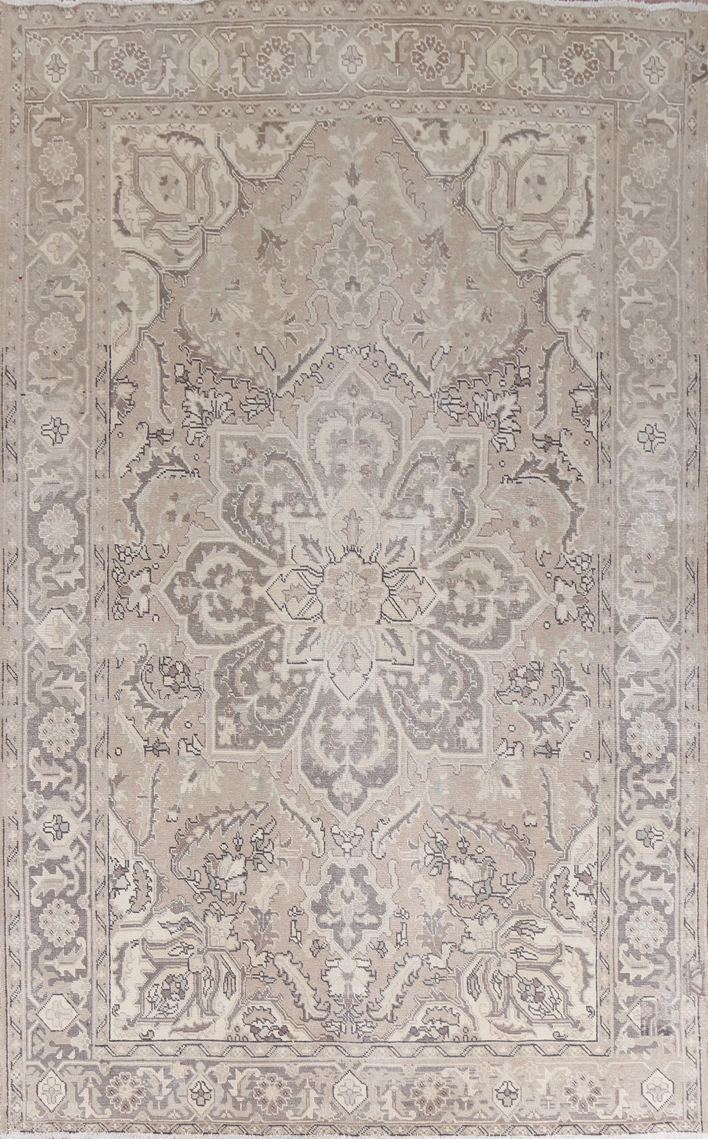 Antique Geometric Heriz Persian Area Rug 8x11: Title:Antique Geometric Heriz Persian Area Rug 8x11Origin:A Beautiful Genuine Iran ( Persia ) Heriz rug is Hand Knotted by skillful weavers in Iran ( Persia ) with 100% Wool Material. This rug is in