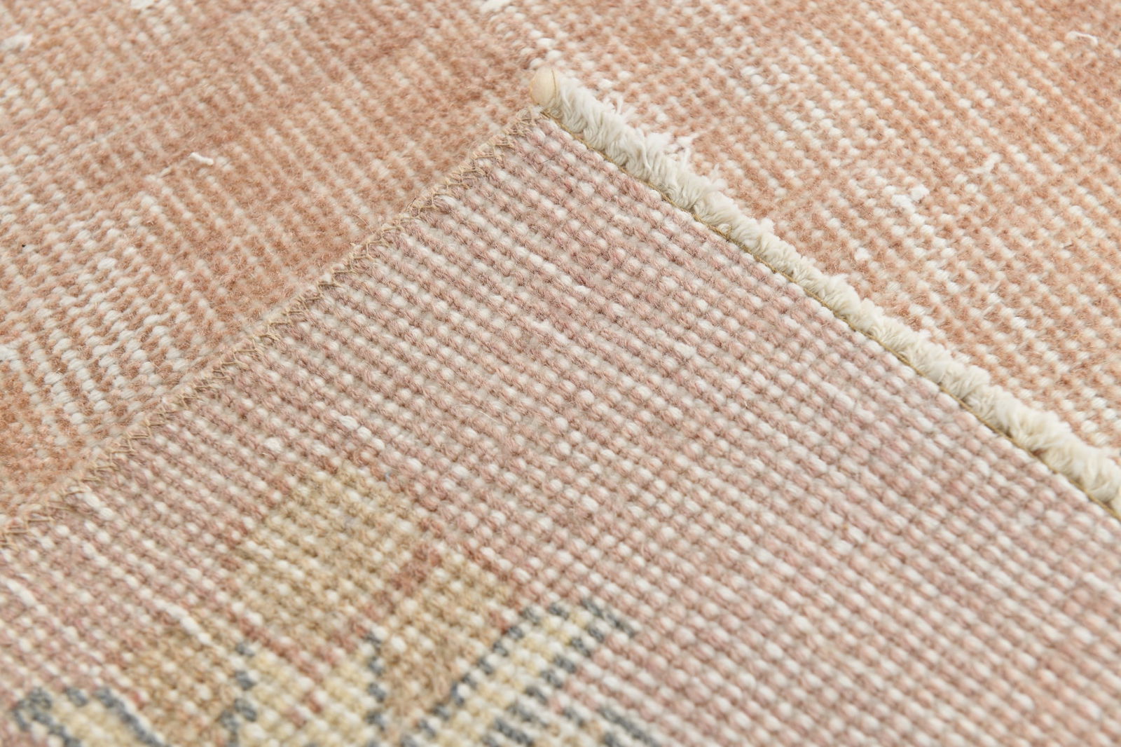 6'6'' x 9'6'' Turkish Vintage Runner Rug - 17906 - 13