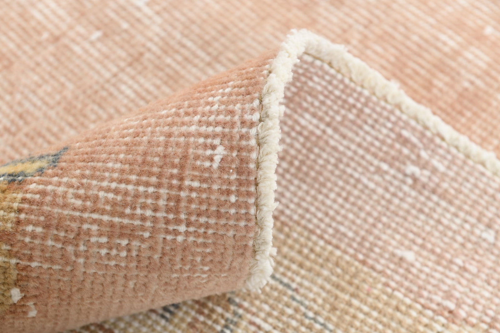 6'6'' x 9'6'' Turkish Vintage Runner Rug - 17906 - 16