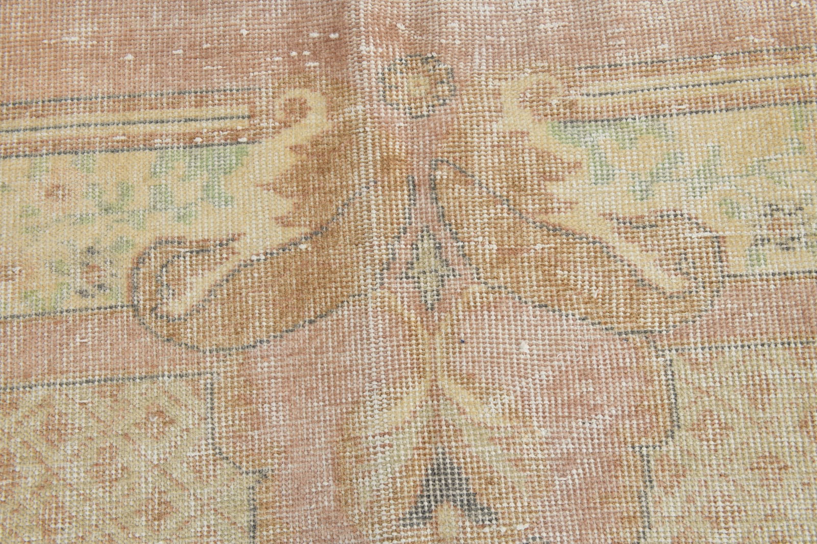 6'6'' x 9'6'' Turkish Vintage Runner Rug - 17906 - 8