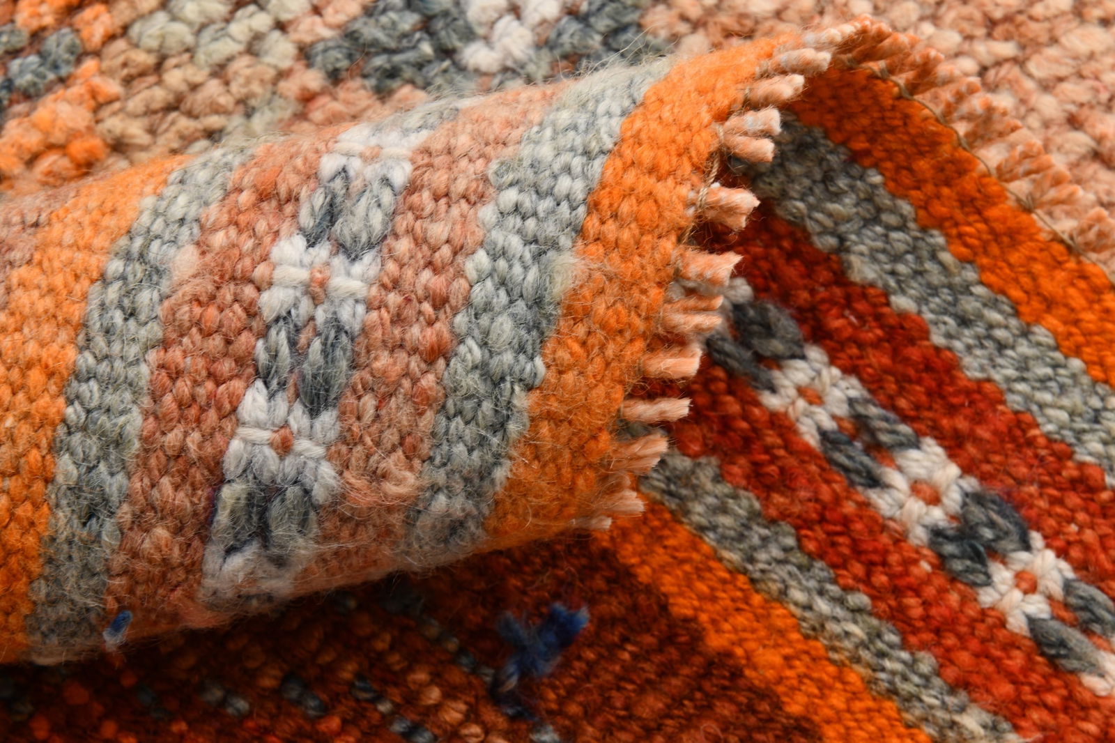 3'1'' x 11'1'' Handmade Vintage Wool Rug - 22294 - 16