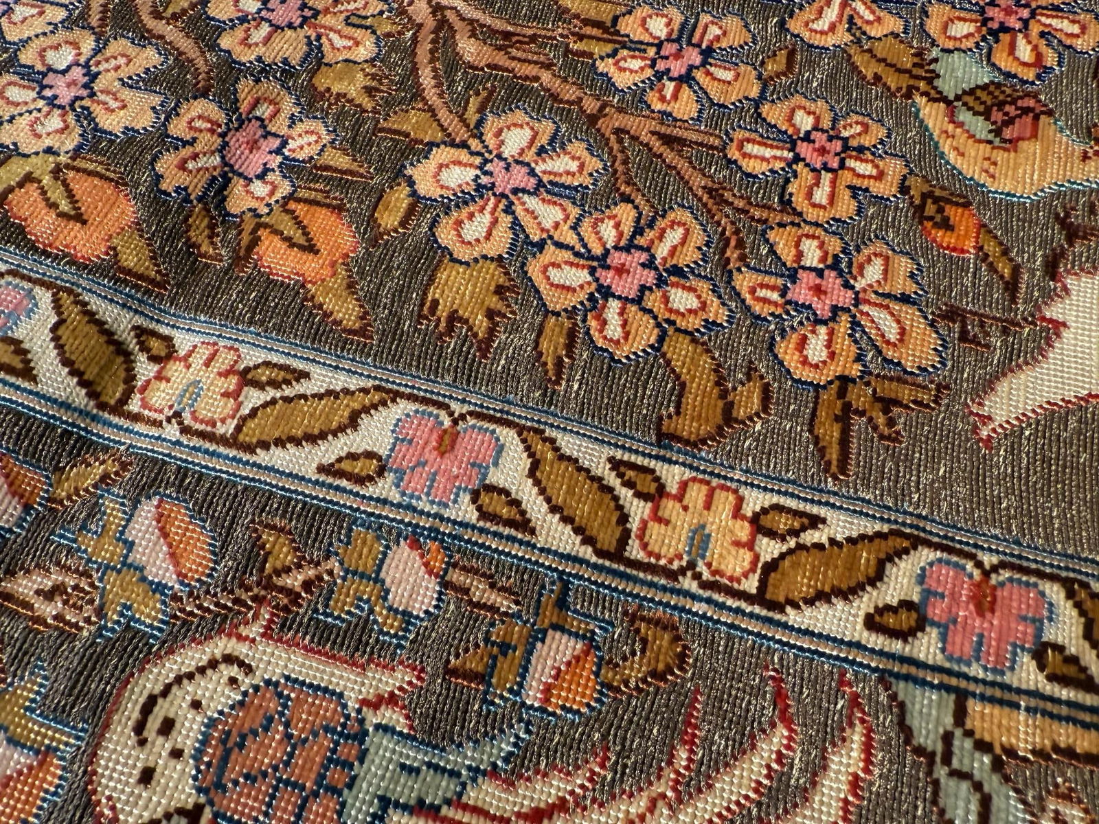 Vintage Silk & Gold Hereke Rug 2.1x3.4 - 8