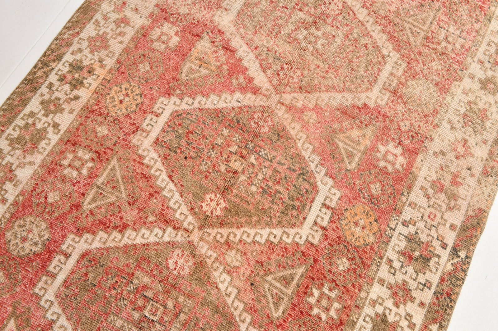 4'5'' x 8'4'' Vintage Wool Runner Rug - 22292 - 6