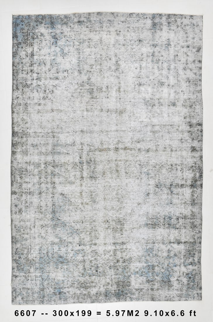 6'6'' x 9'10'' Handmade Vintage Wool Rug - 6607: Title: 6'6'' x 9'10'' Handmade Vintage Wool Rug - 6607 Description:6'6'' x 9'10'' Handmade Vintage Wool Rug - 6607 Origin:Turkiye Date/Period:1960-90 Materials:Wool,Cotton Dimension:6'6''x9'10'' ft, 1