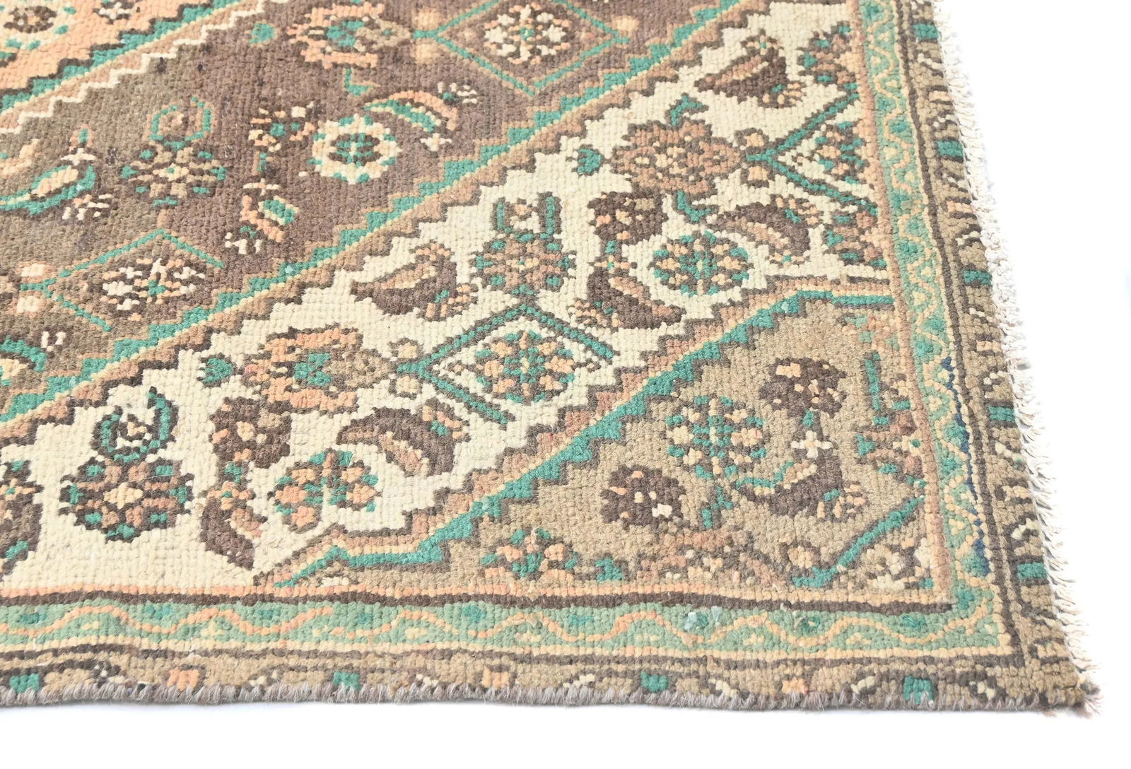 Muted Light Salmon Antique Floral 7X10 Distressed Oriental Rug - 8