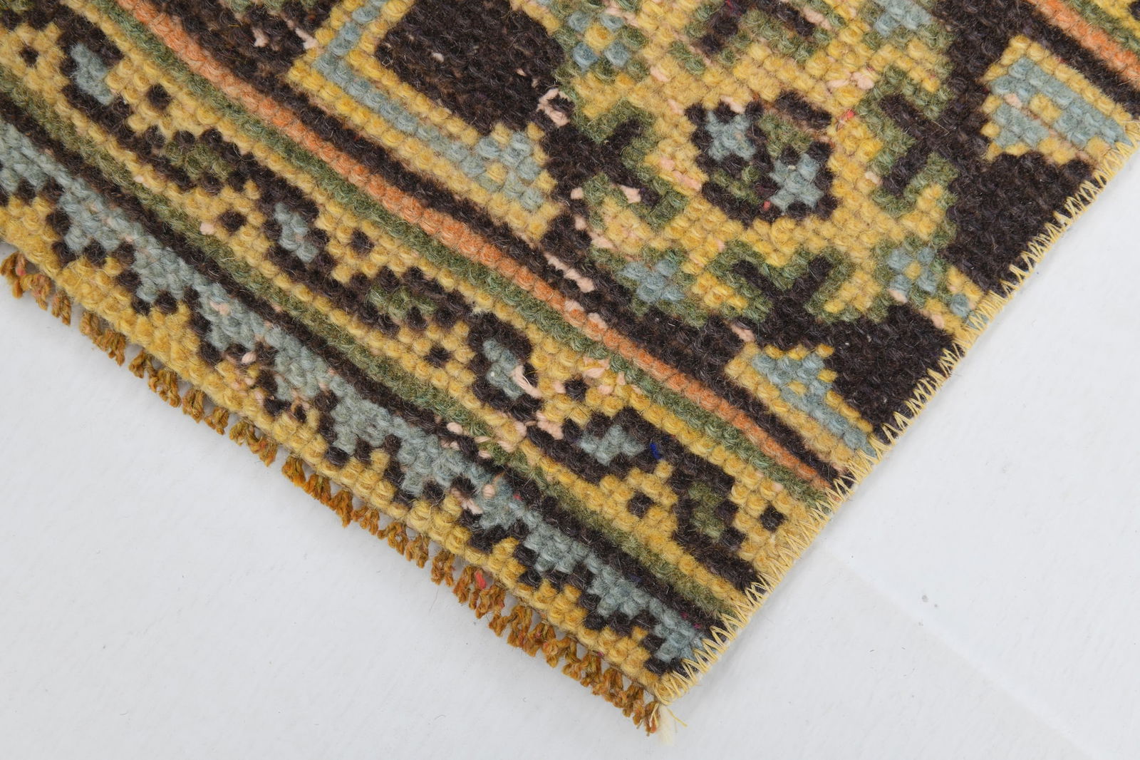 2'4'' x 4'3'' Handmade Vintage Wool Rug - 18538 - 13