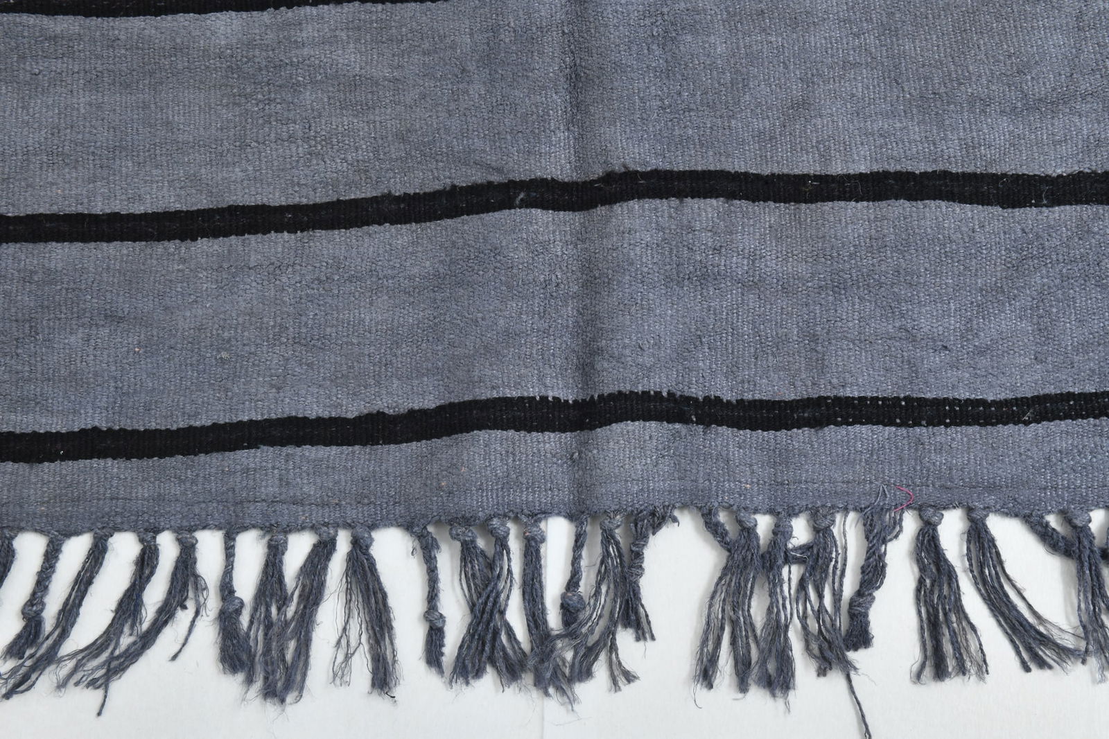 5'5'' x 7'8'' Decorative Vintage Rug - 1924 - 11