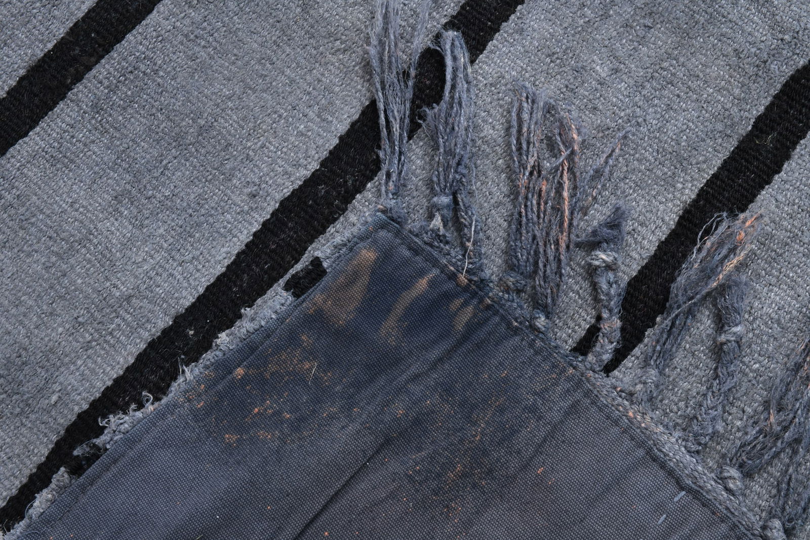 5'5'' x 7'8'' Decorative Vintage Rug - 1924 - 13