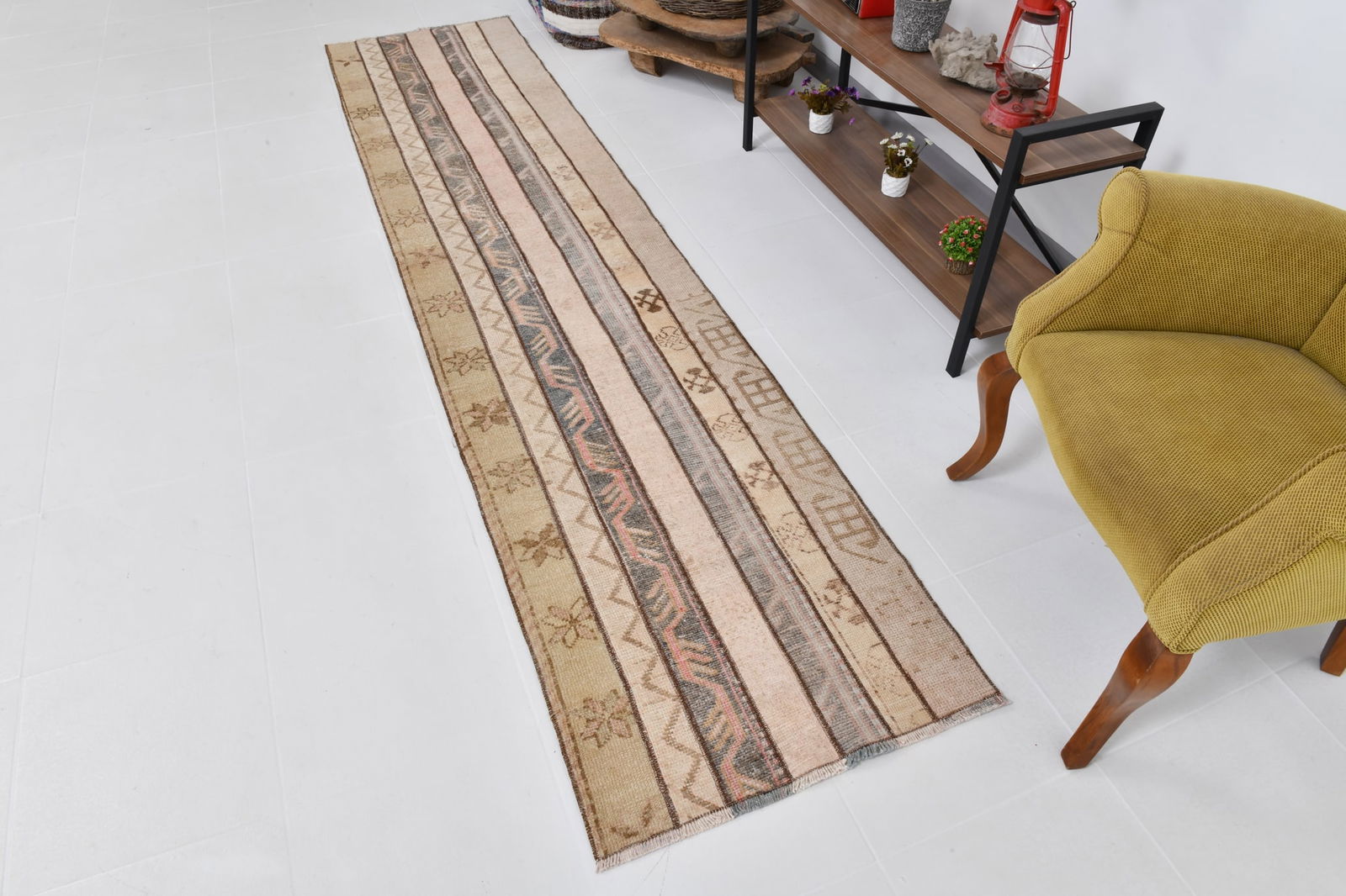 2'4'' x 10'6'' Turkish Vintage Runner Rug - 21401 - 4