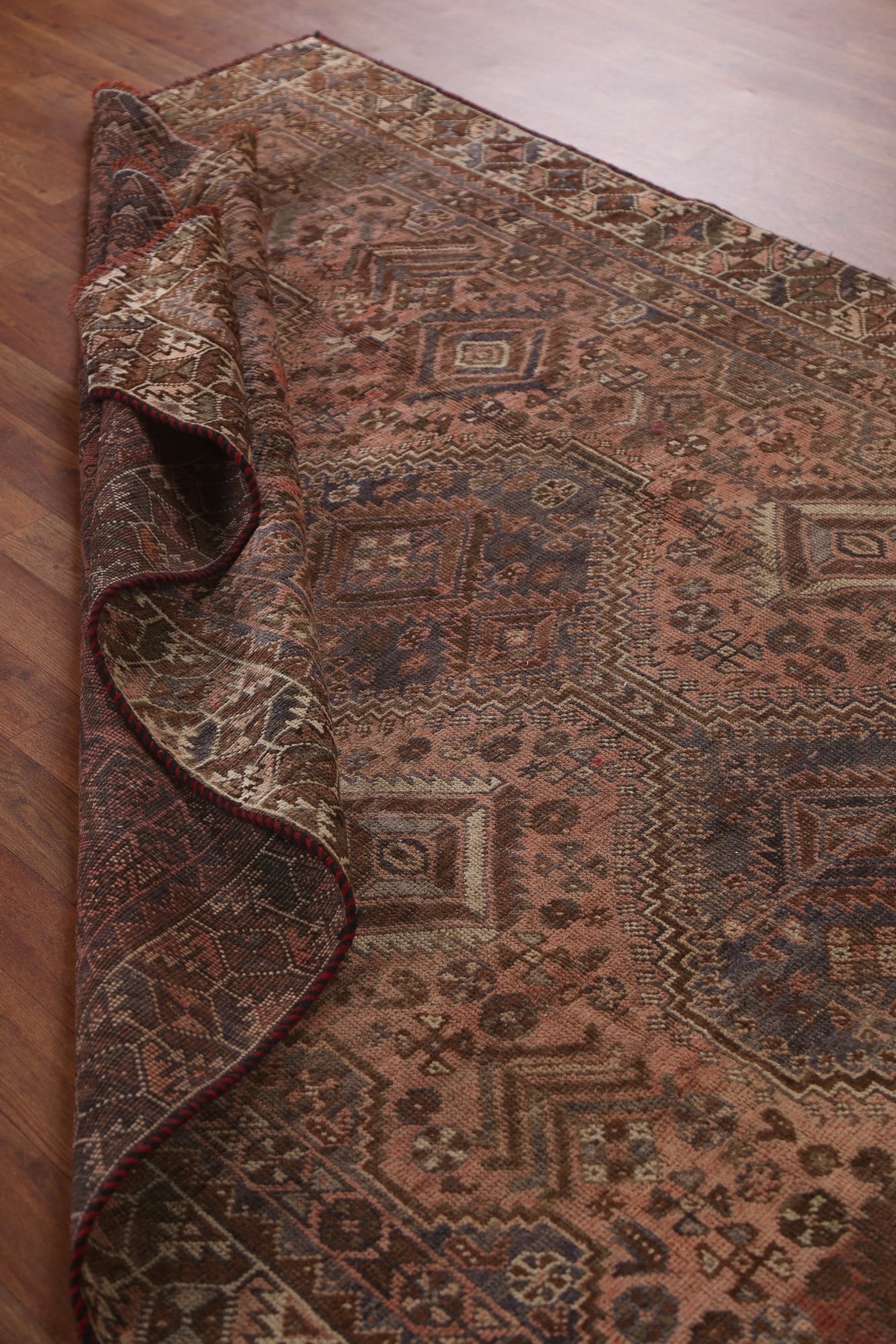 Antique Wool Shiraz Persian Area Rug 5x8 - 17