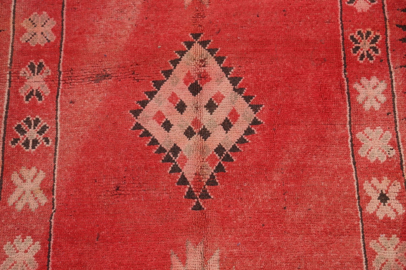 Antique Tribal Moroccan Oriental Area Rug 5x9 - 5