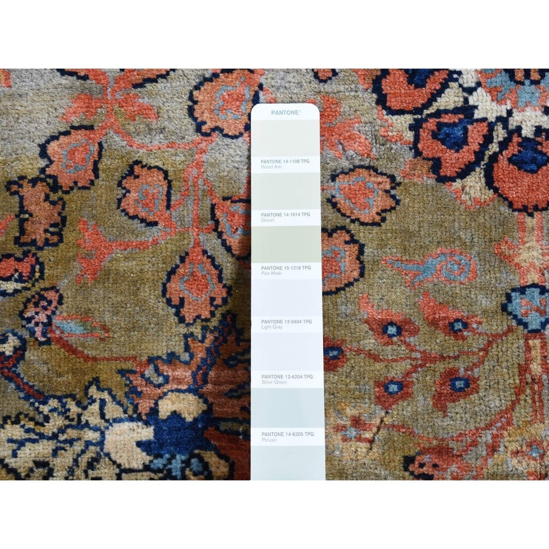 Green, Rare Antique Persian Sarouk Fereghan Hand Knotted Wool Rug - 7