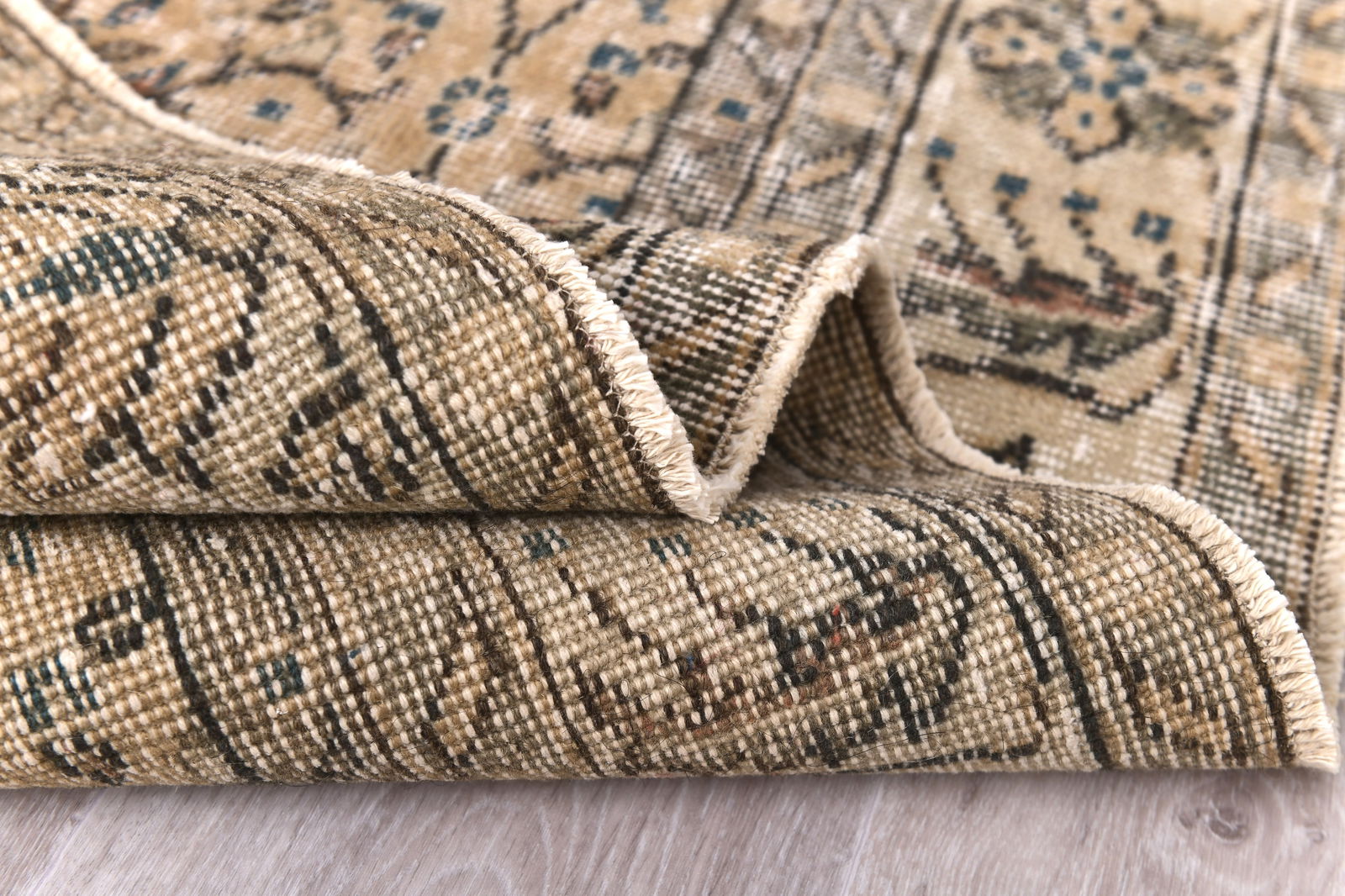 6'4'' x 10'1'' Handmade Vintage Wool Rug - 240652 - 14