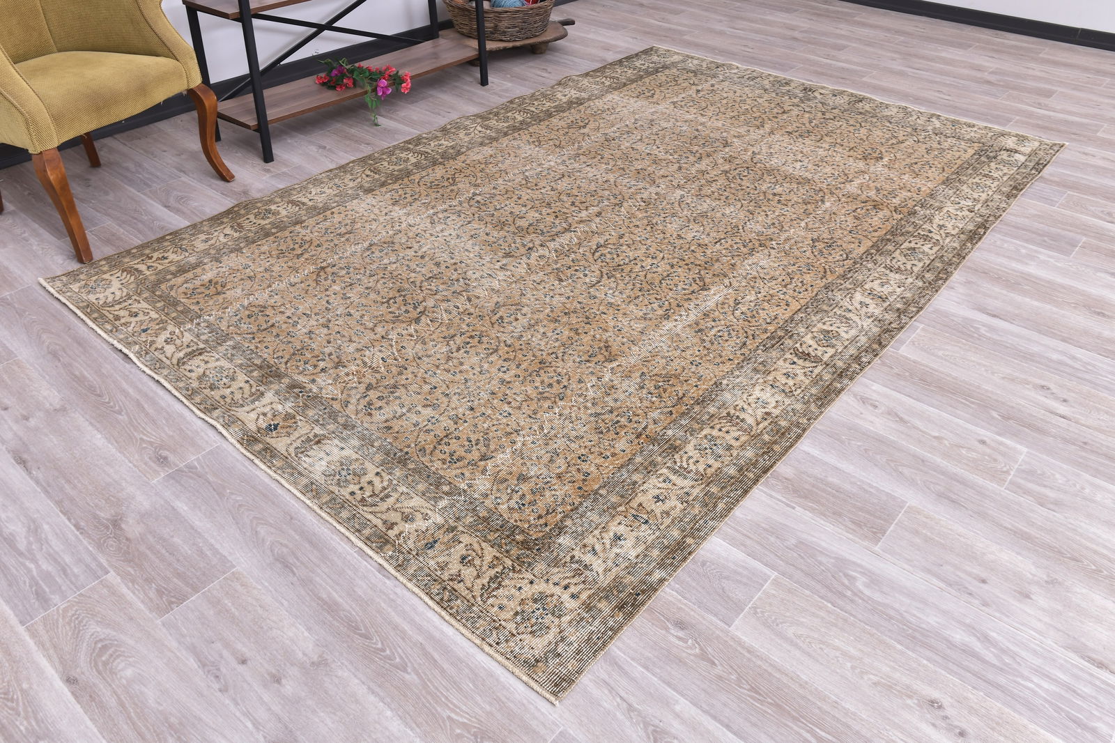 6'4'' x 10'1'' Handmade Vintage Wool Rug - 240652 - 2