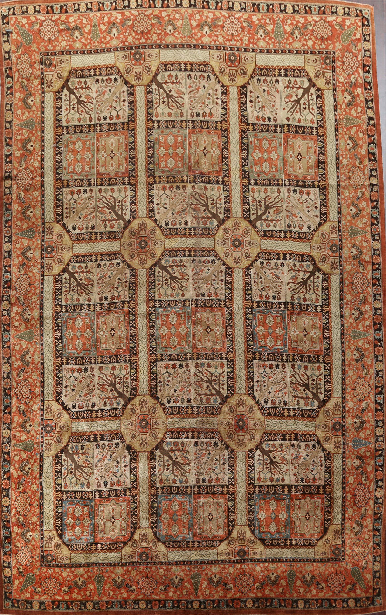 Antique Vegetable Dye Tabriz Haj Jalili Persian Rug 14x20: Title:Antique Vegetable Dye Tabriz Haj Jalili Persian Rug 14x20Origin:A Beautiful Genuine Iran ( Persia ) Tabriz (Haj Jalili) rug is Hand Knotted by skillful weavers in Iran ( Persia ) with 100% Wool