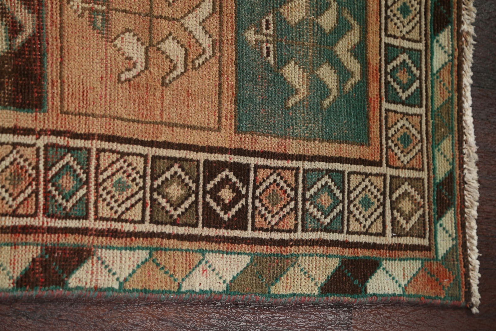 Antique Wool Bakhtiari Persian Area Rug 5x9 - 11