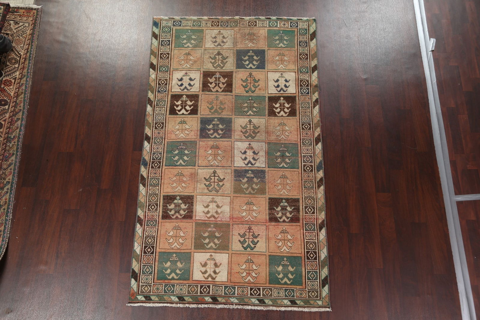 Antique Wool Bakhtiari Persian Area Rug 5x9 - 14
