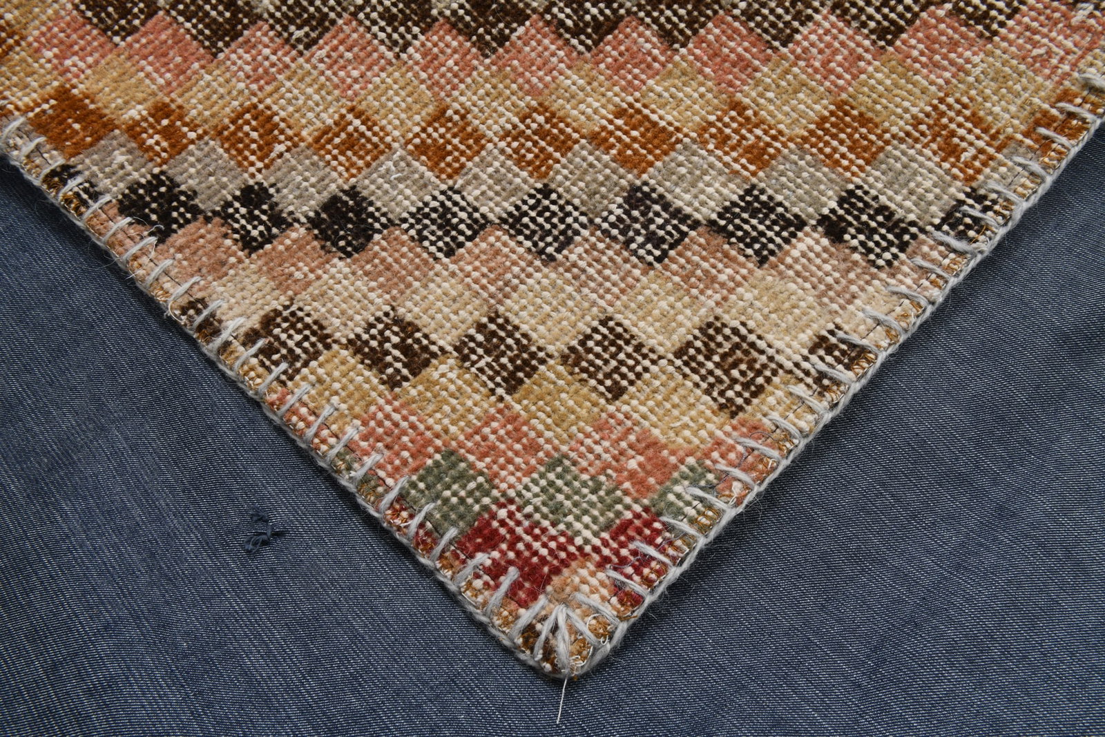 8'2'' x 11'5'' Handmade Vintage Wool Rug - 21531 - 16